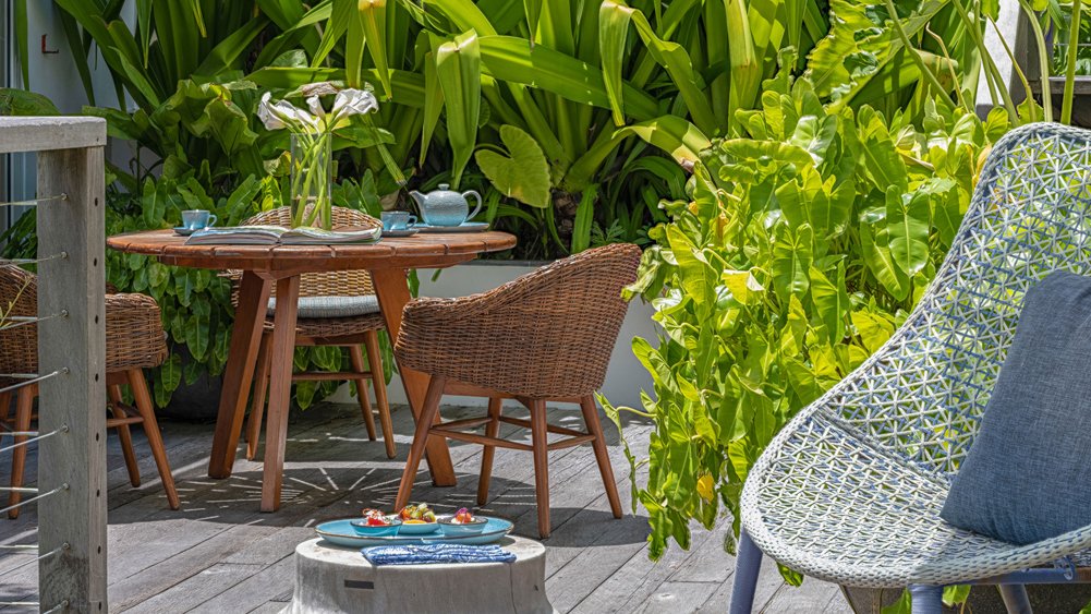Noku Beach House - Quiet afternoon tea